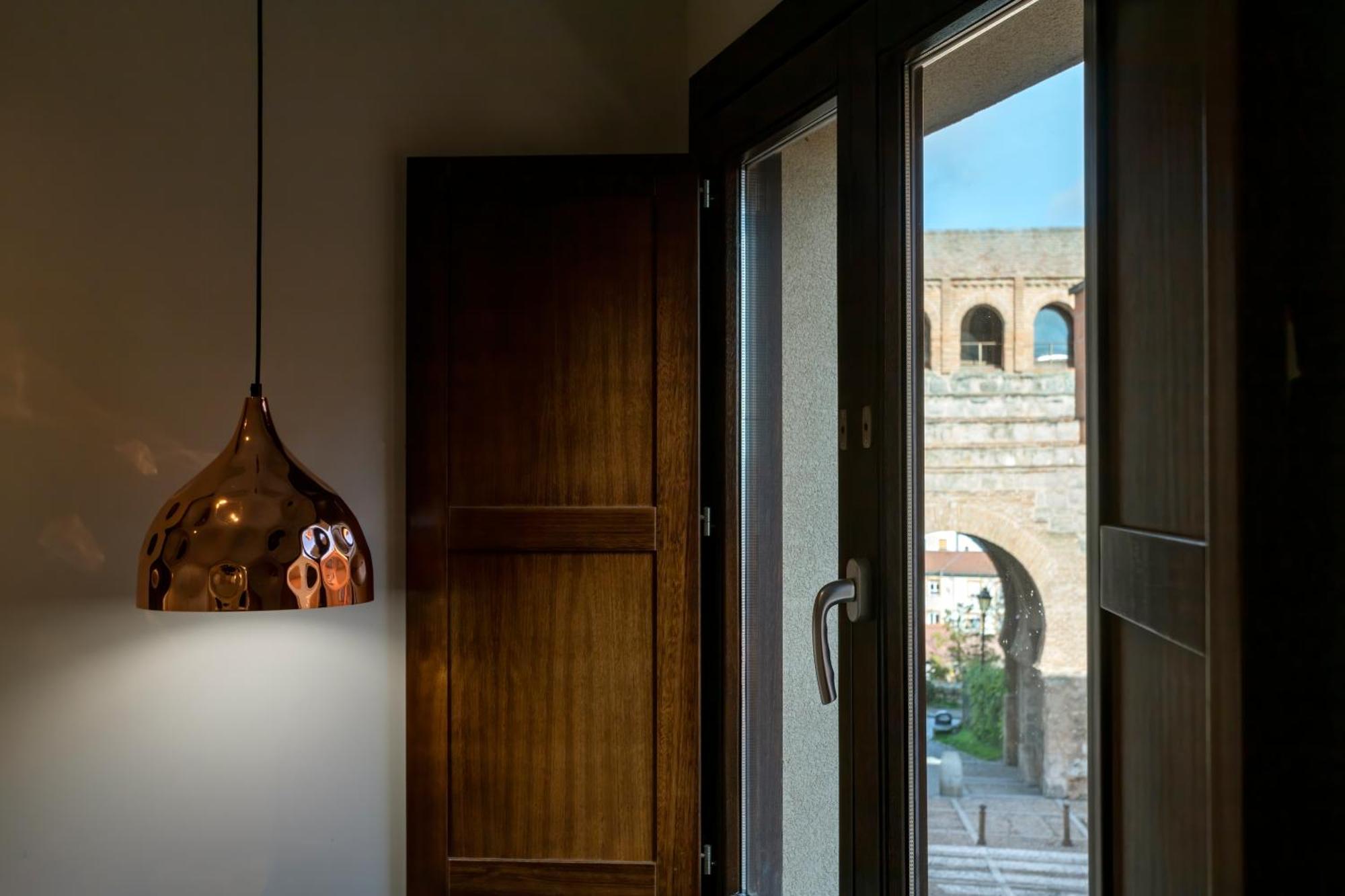 El Arco San Esteban By Unique Rooms Burgo Eksteriør bilde